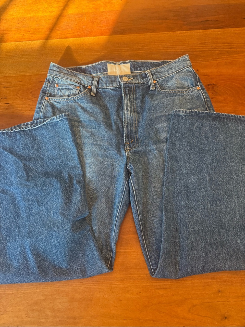 MOTHER THE DODGER ANKLE GREEN THUMB Cherry Embroidered jeans size 30 EUC - Picture 4 of 10